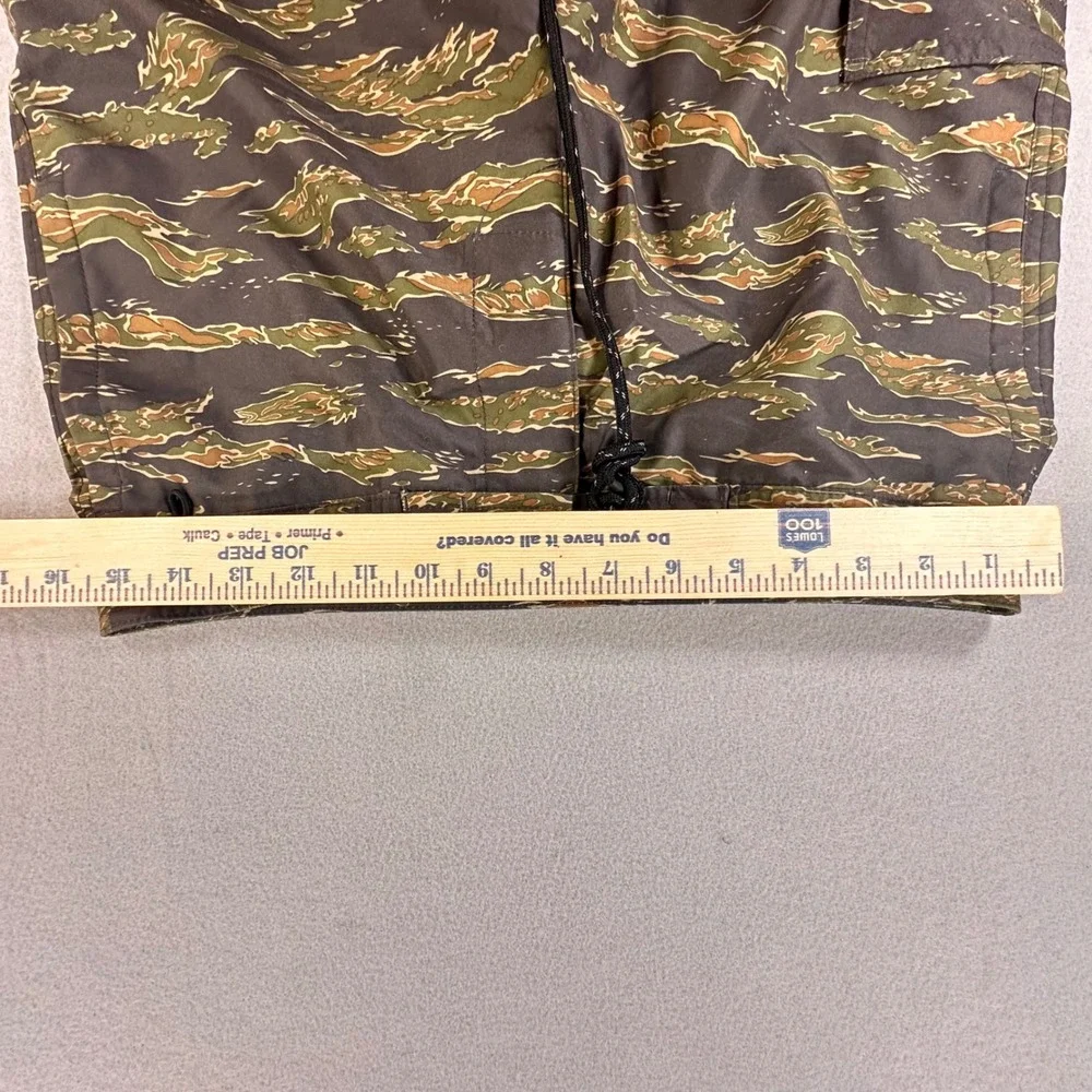 American Eagle Mens Tiger Stripe Camo Board Shorts Green Brown Swim Trunks Small